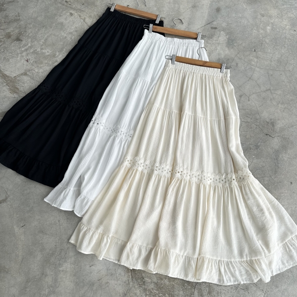 Natalie Embroidery Skirt 