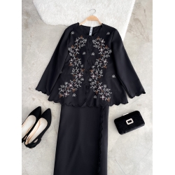 Vanira Kurung Set